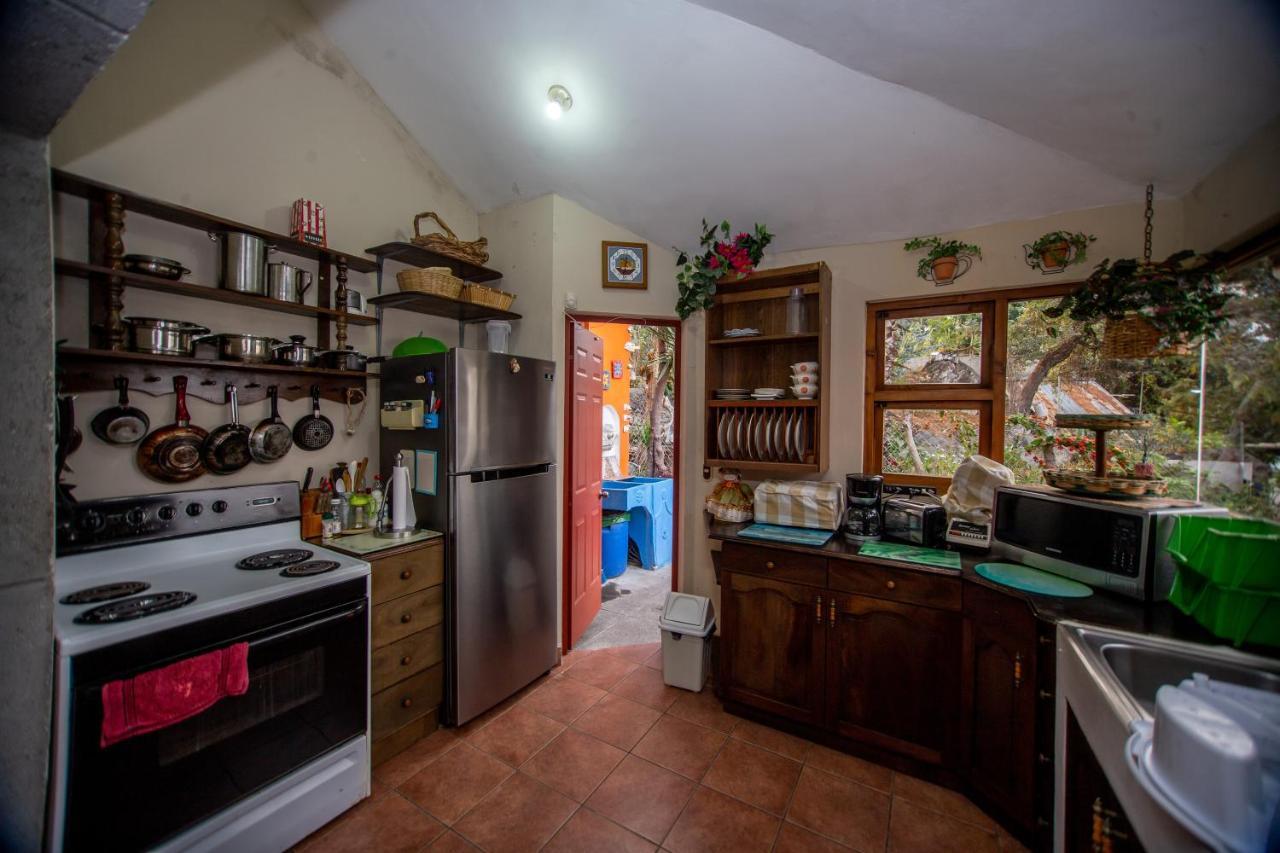 Santa Maria Del Lago Guest House San Pedro La Laguna Bagian luar foto