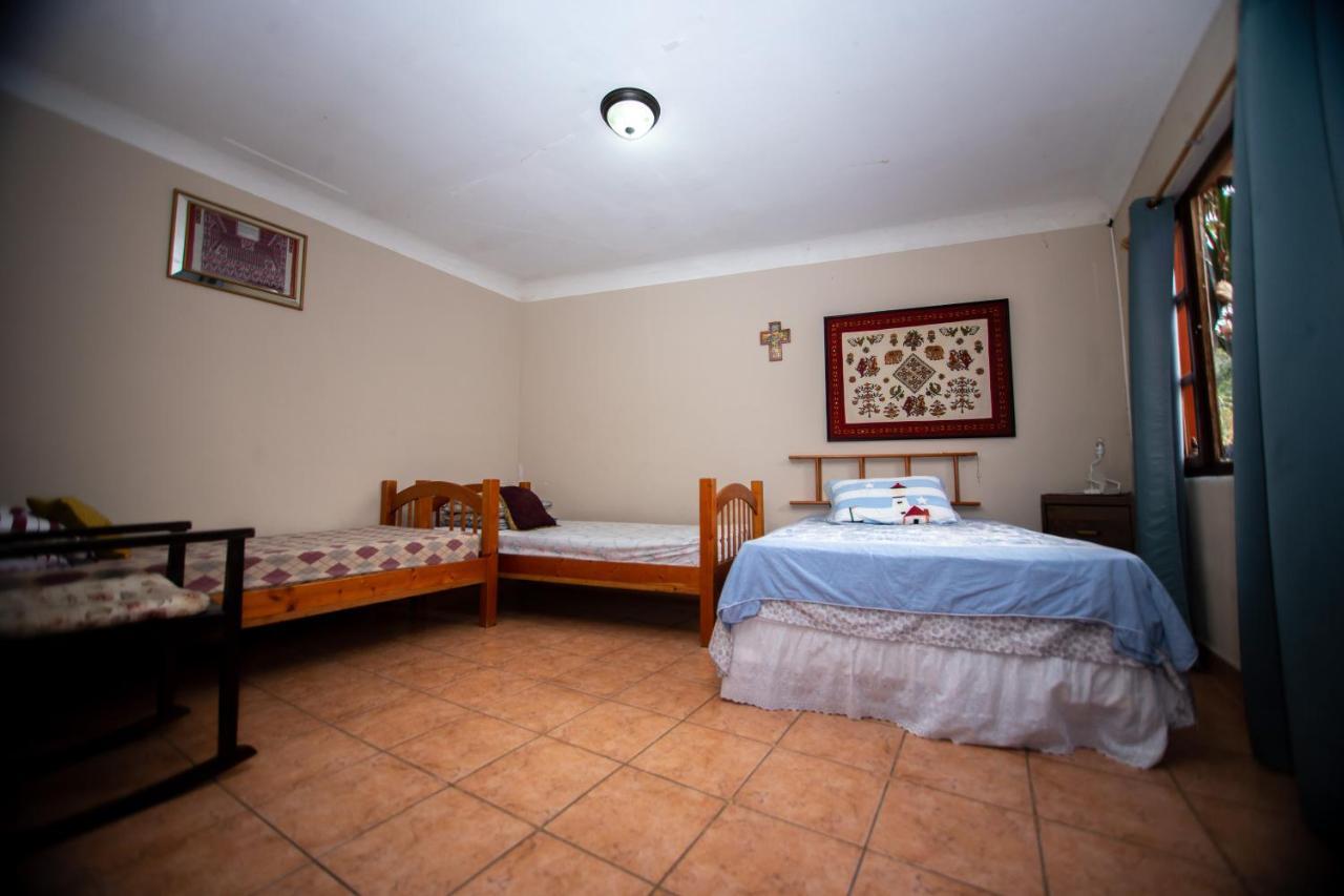 Santa Maria Del Lago Guest House San Pedro La Laguna Bagian luar foto