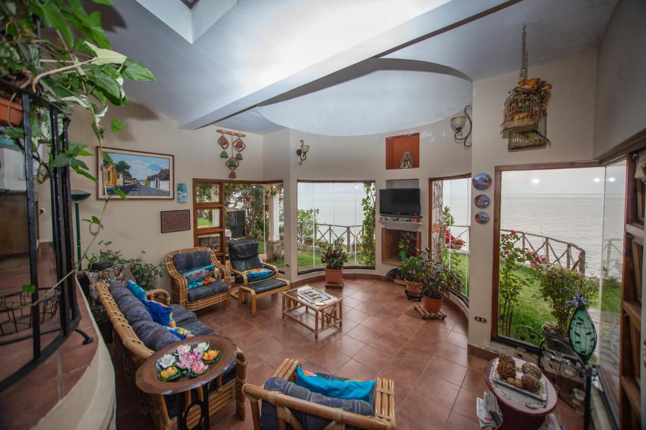 Santa Maria Del Lago Guest House San Pedro La Laguna Bagian luar foto