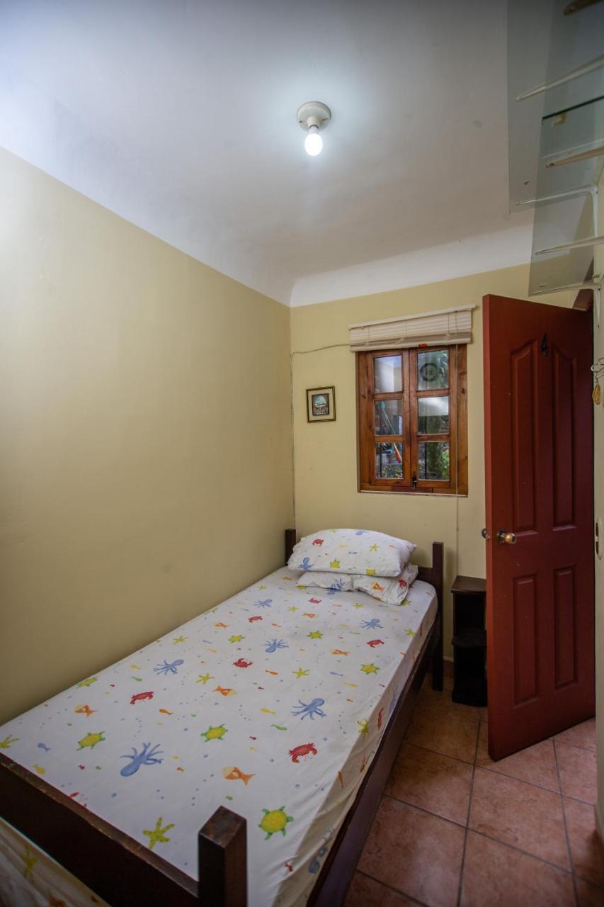 Santa Maria Del Lago Guest House San Pedro La Laguna Bagian luar foto