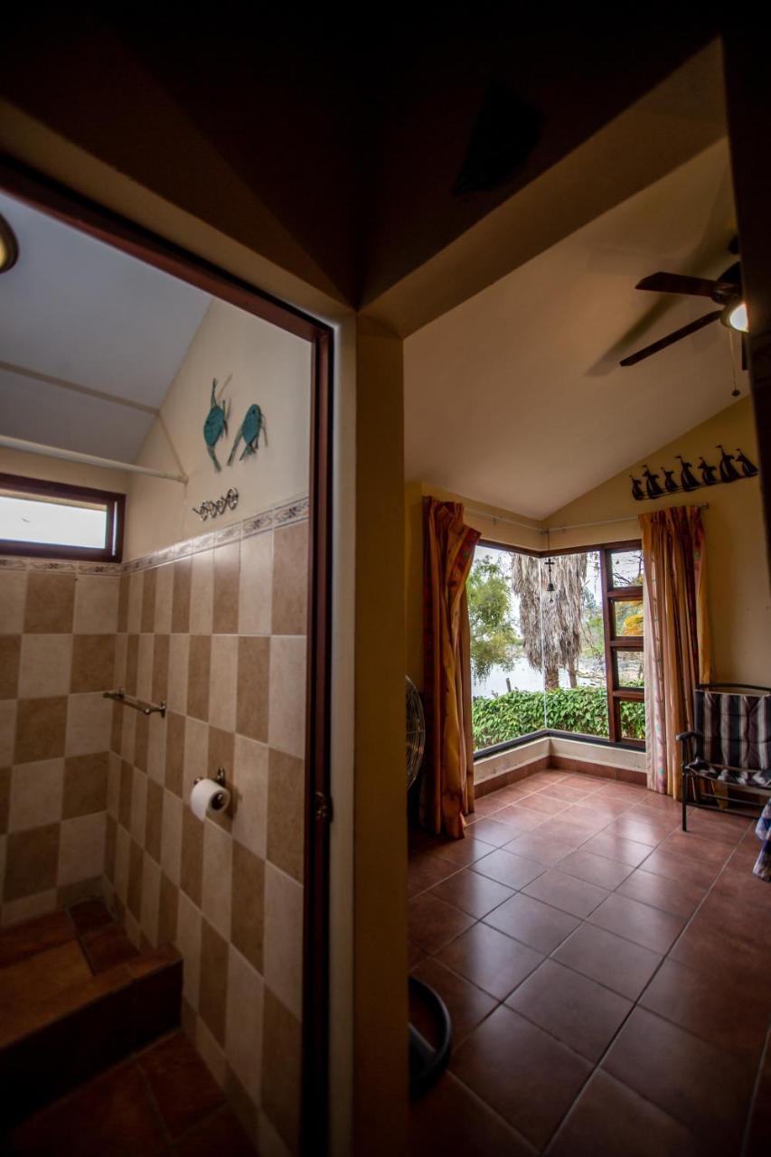 Santa Maria Del Lago Guest House San Pedro La Laguna Bagian luar foto